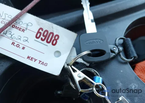 2014 Ford E-350 Super Duty Xl z USA, uszkodzony, nr VIN 1FBSS3BL7EDA46005